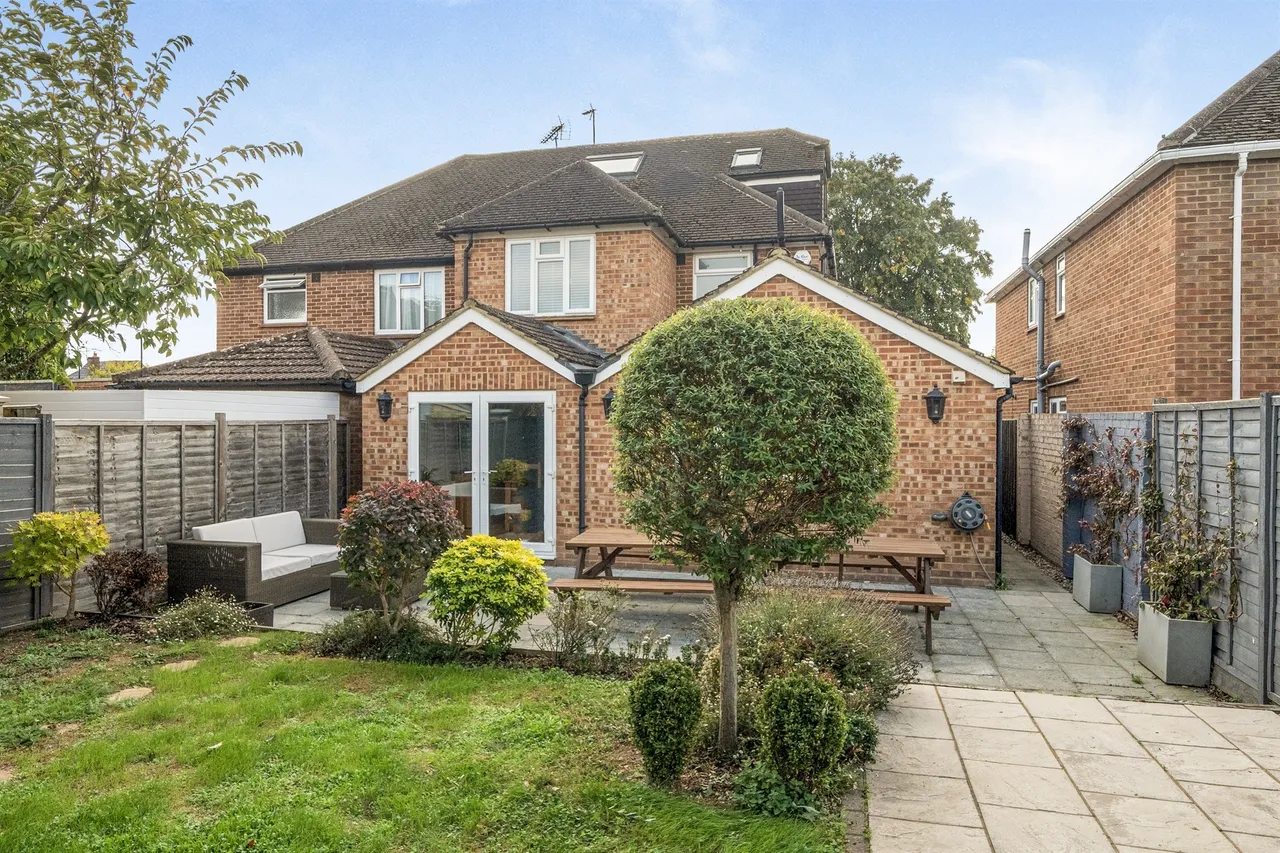 Farm Road, Maidenhead, SL6, photo 12