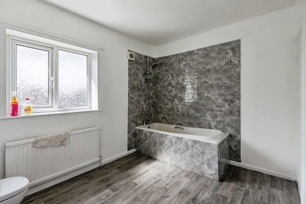 McLaren Avenue, Upton, Pontefract, West Yorkshire, WF9, photo 10