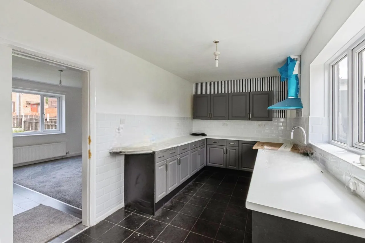 McLaren Avenue, Upton, Pontefract, West Yorkshire, WF9, photo 5