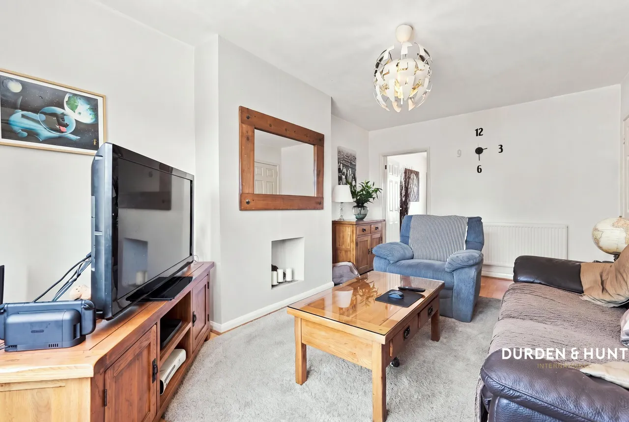 Barncroft Close, Loughton, IG10, photo 3
