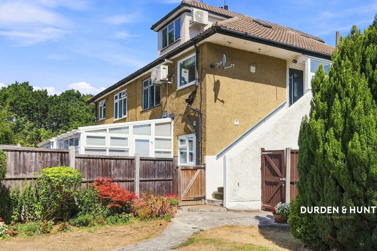 Barncroft Close, Loughton, IG10, photo 15