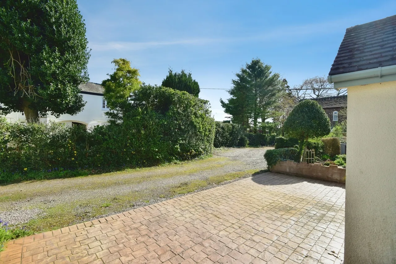 Heath Court, Church Lawton, Stoke-on-Trent, Cheshire, ST7, photo 5