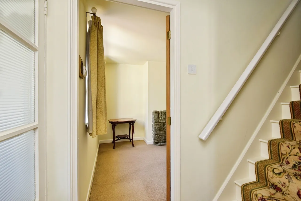 Heath Court, Church Lawton, Stoke-on-Trent, Cheshire, ST7, photo 6