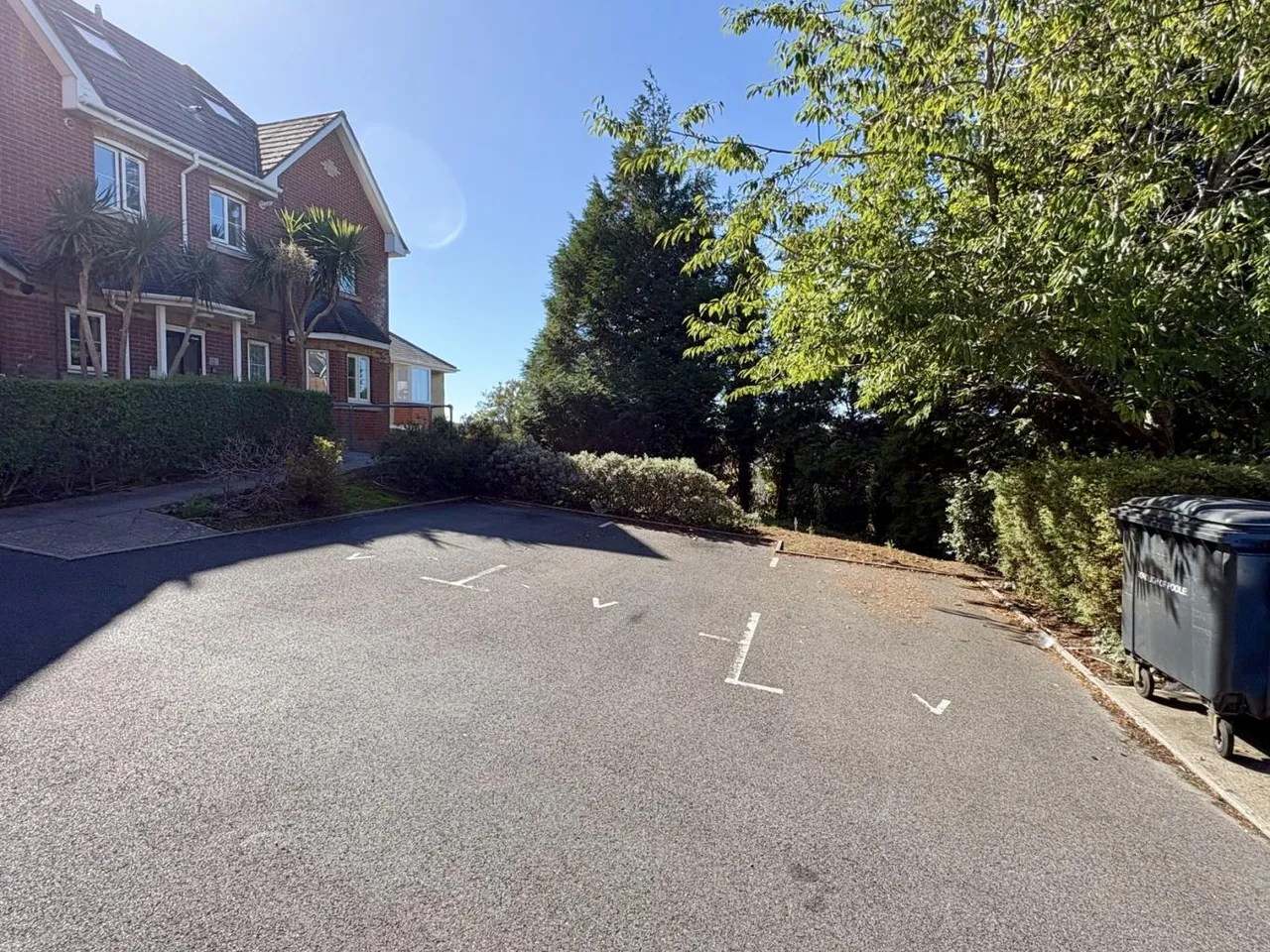 Samuel Lodge, BH12, photo 18