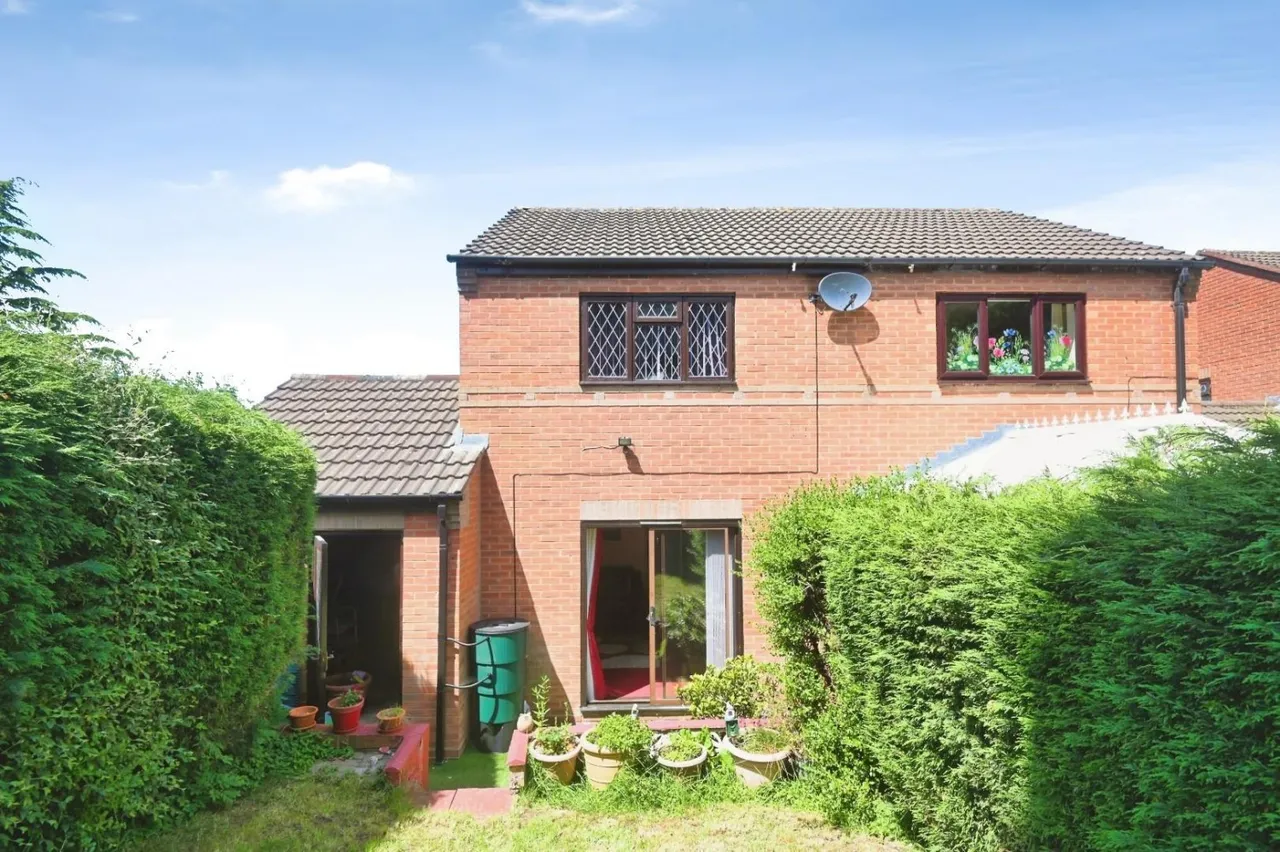 Dexter Way, Birchmoor, B78, photo 13