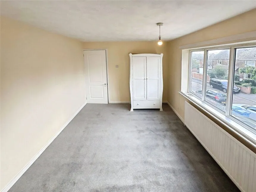 Rutland Crescent, Harworth, DN11, photo 8