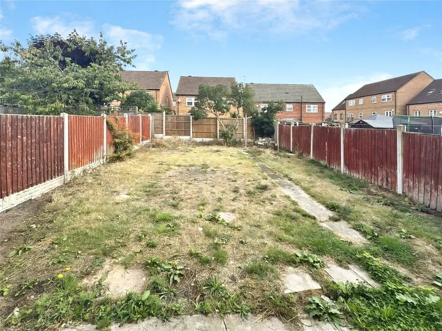 Rutland Crescent, Harworth, DN11, photo 12