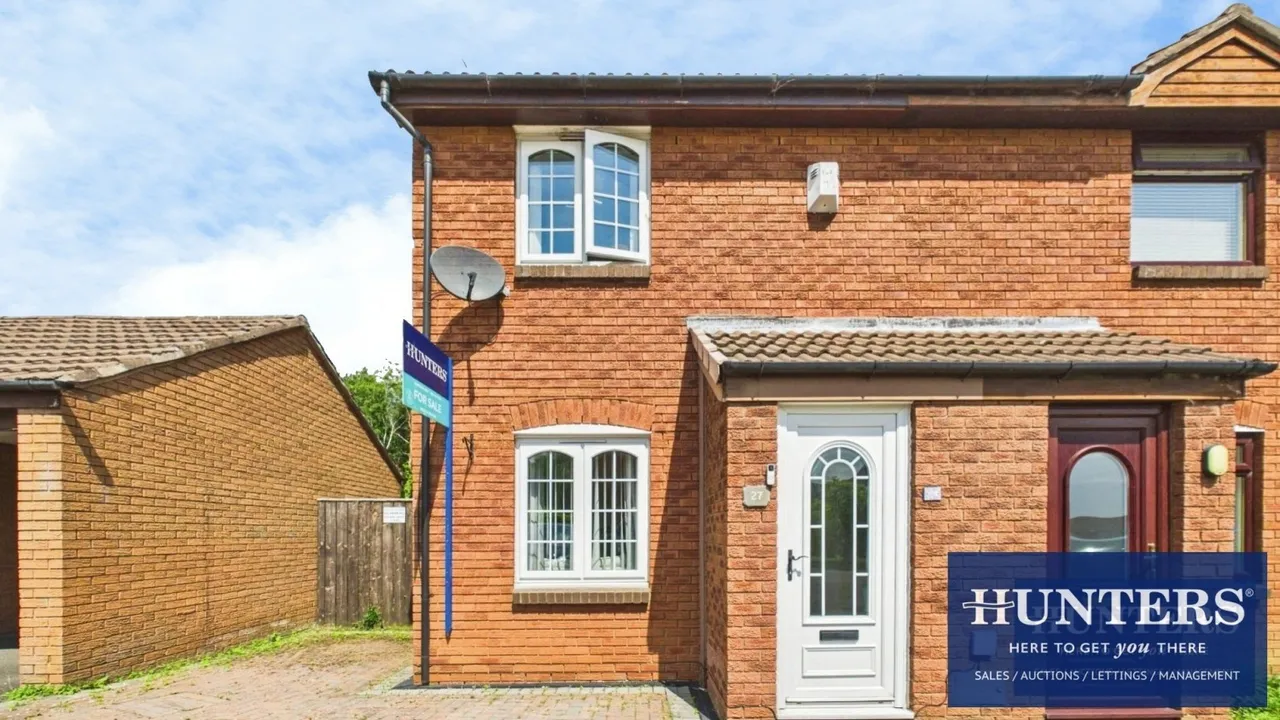 3 bed house for sale — Glengarven Close, Washington