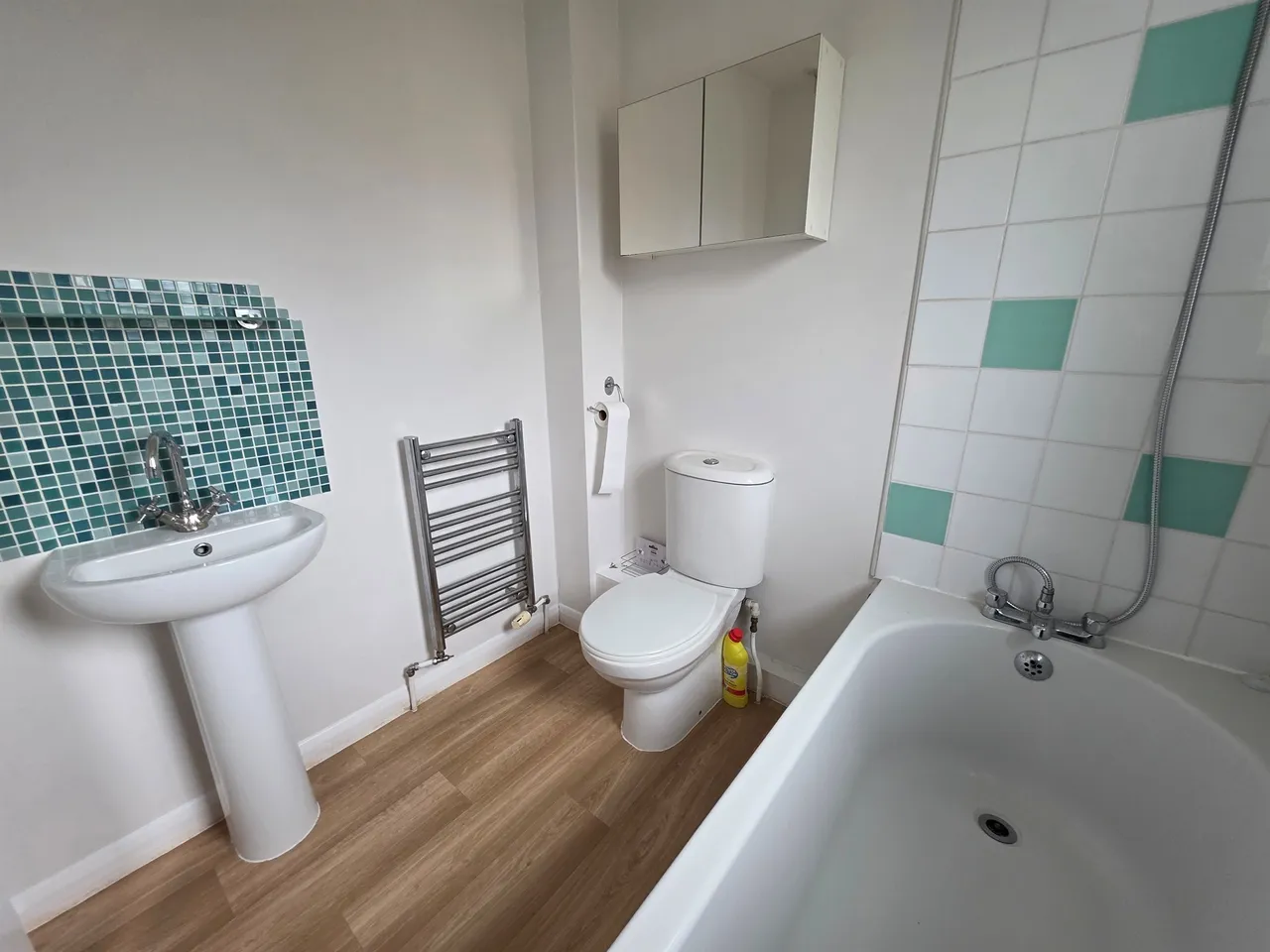 Eames Close, Aylesbury, HP20, photo 6