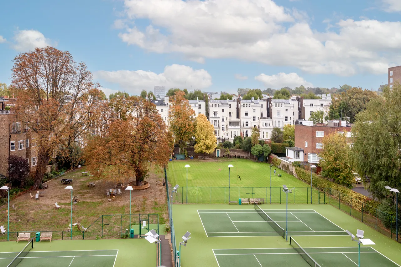 Holland Park Gardens, Holland Park, W14, photo 12