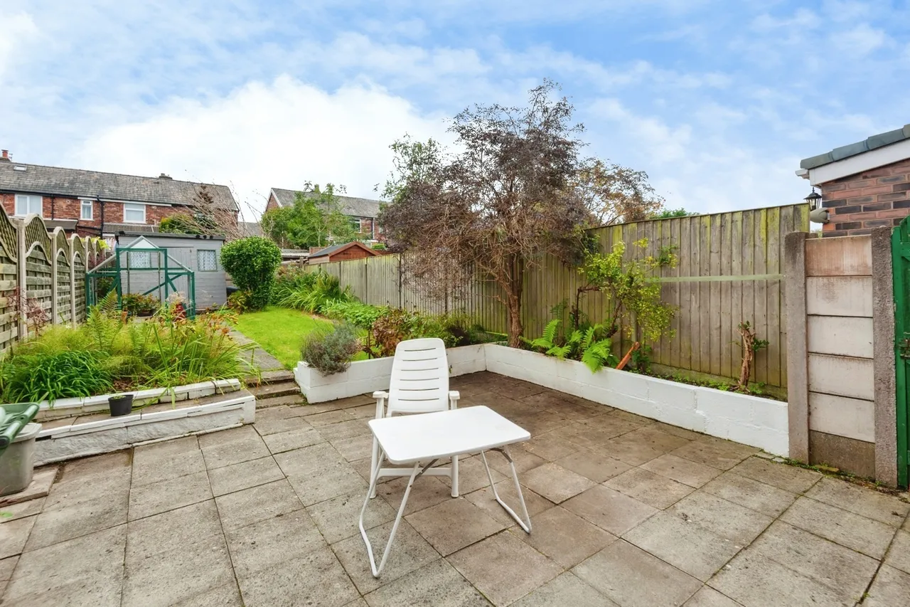 Woodlands Road, St. Helens, WA11, photo 9