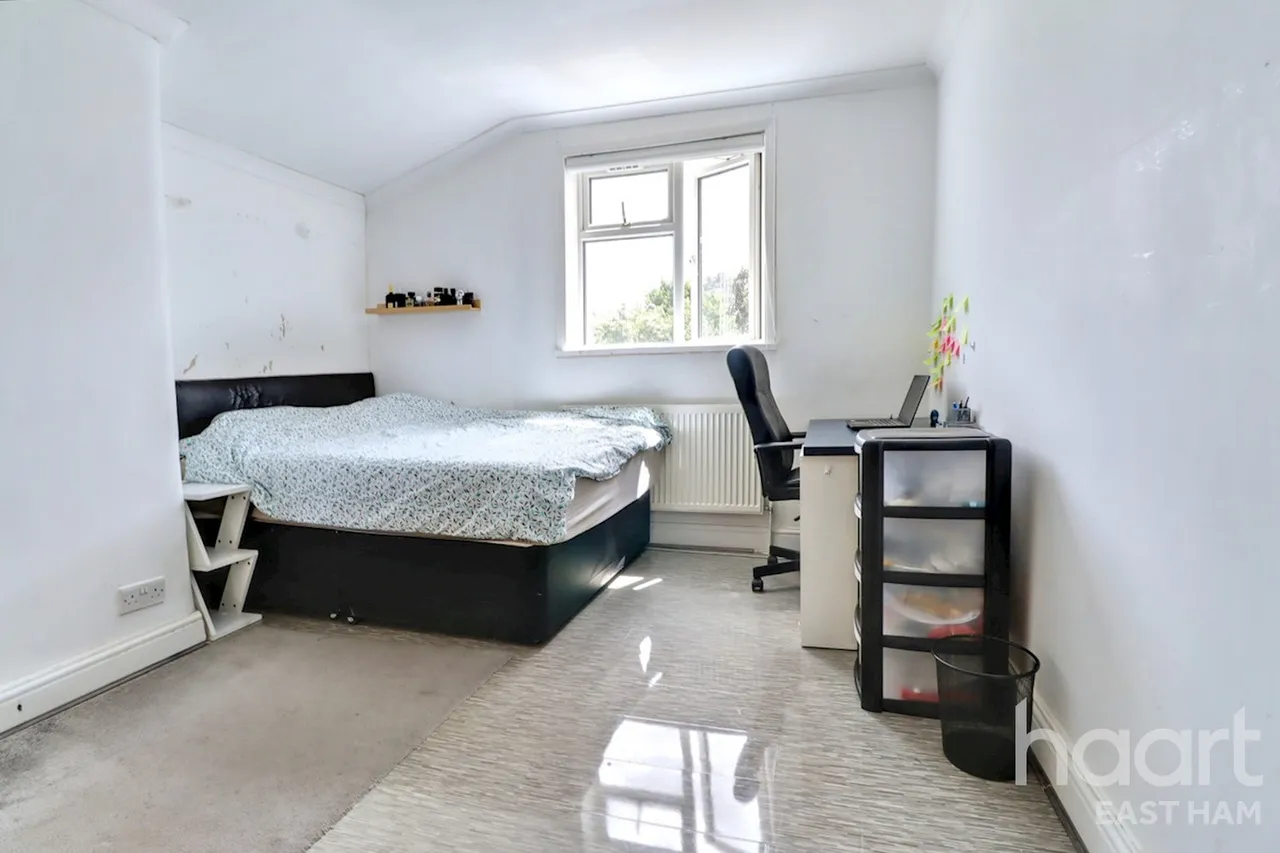 Milton Avenue, East Ham, E6, photo 9