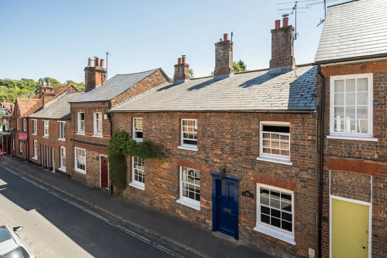 3 bed house for sale — Church Street, Great Missenden, HP16