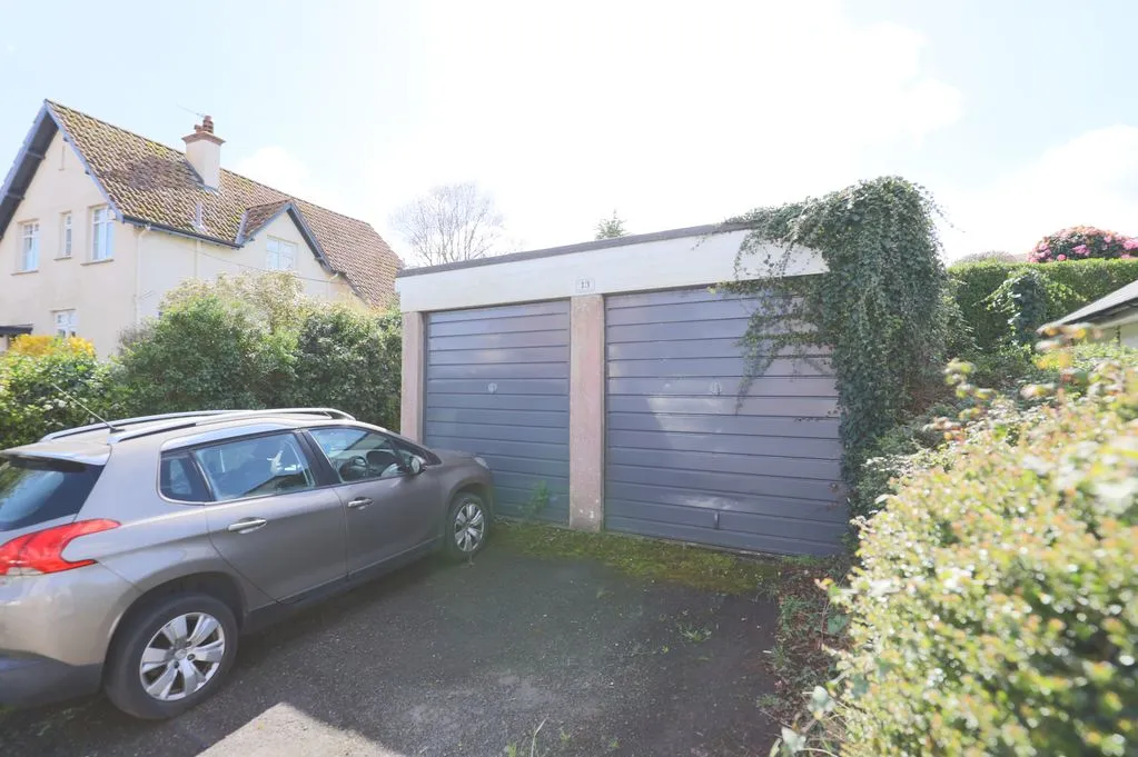 West Cliff Road, Dawlish, photo 5