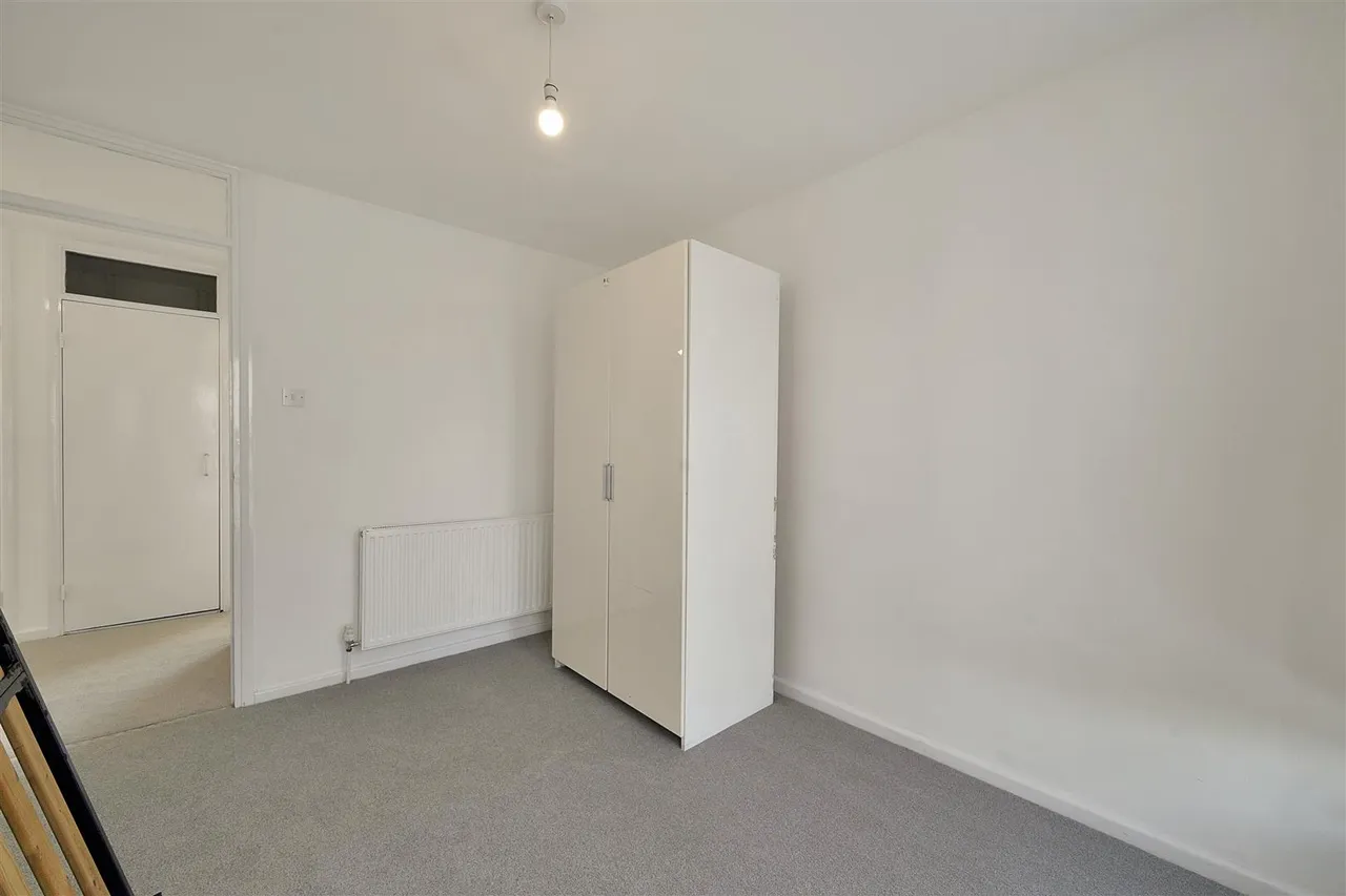 Rowan Close, Wembley, HA0, photo 8