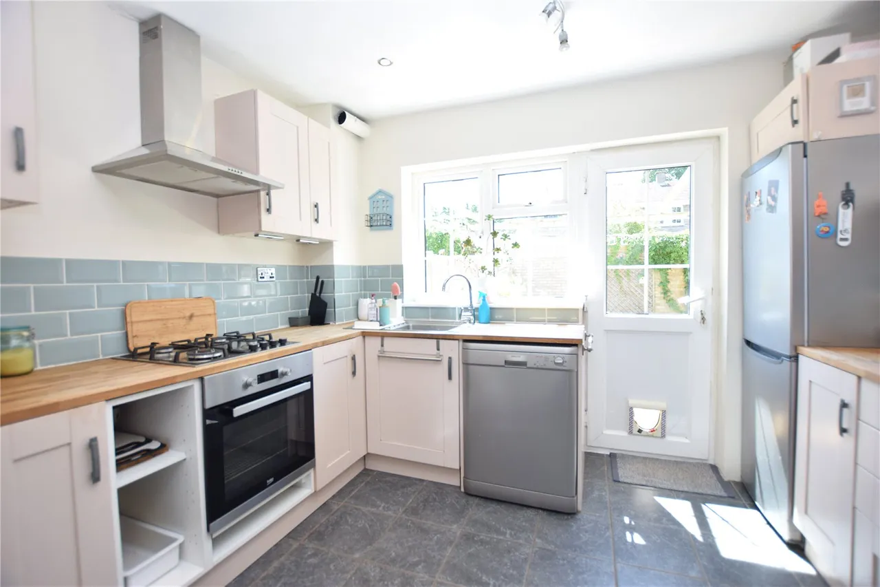 Hanover Gardens, Farnborough, Hampshire, GU14 9DU, photo 8