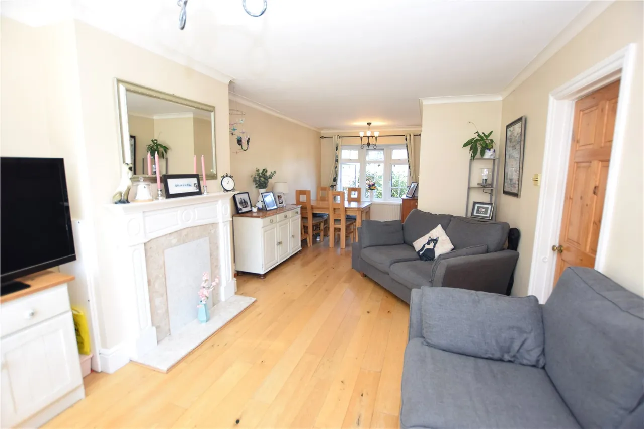 Hanover Gardens, Farnborough, Hampshire, GU14 9DU, photo 4