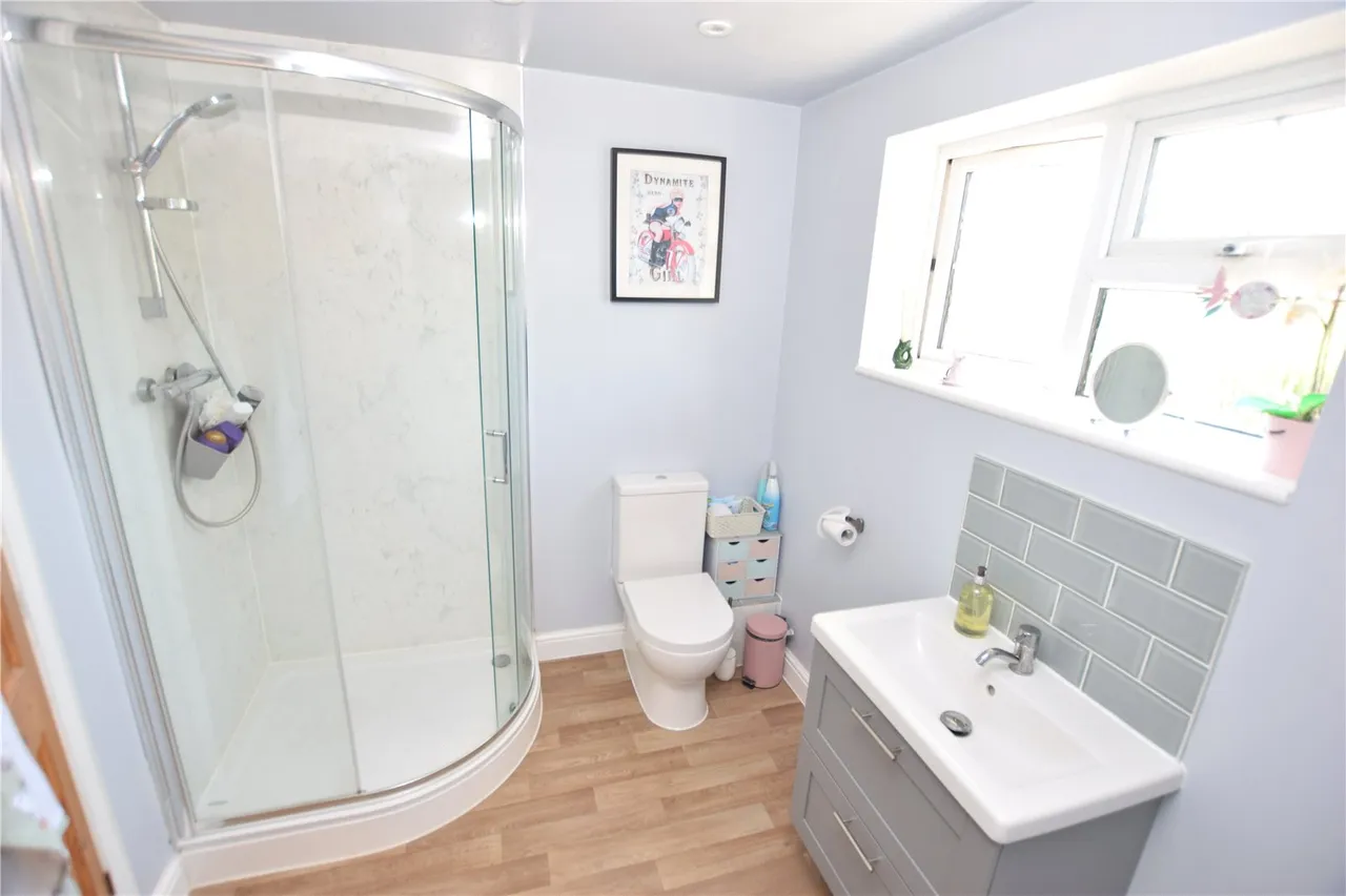 Hanover Gardens, Farnborough, Hampshire, GU14 9DU, photo 10