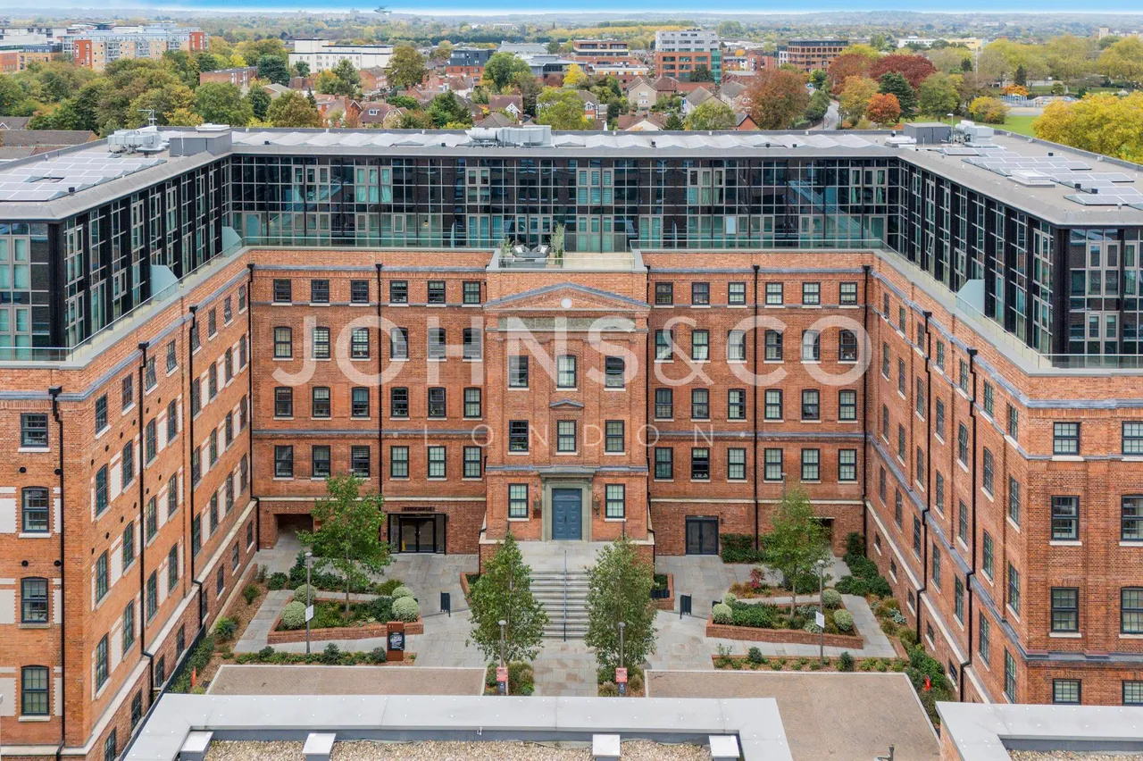 Horlicks Quarter, Slough, SL1, photo 11