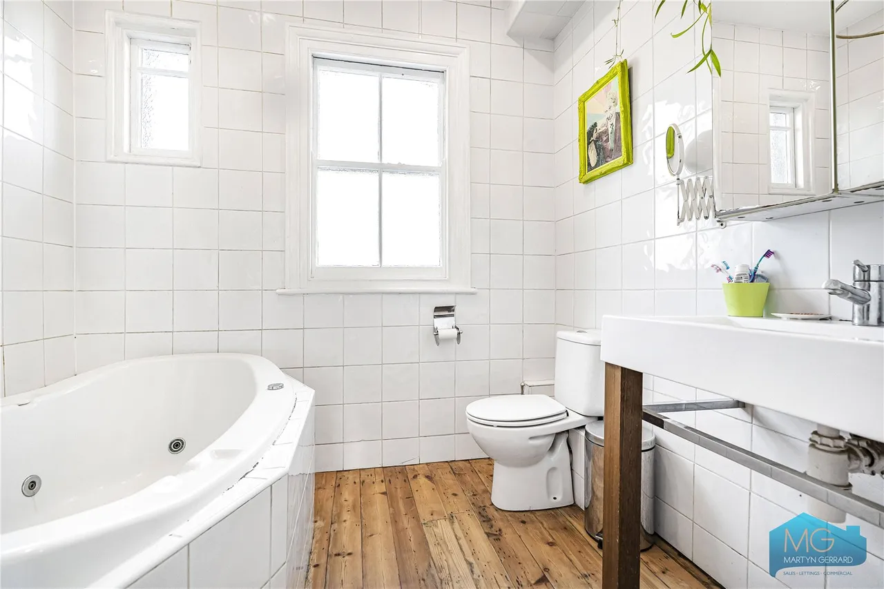 Warlters Road, Holloway, N7, photo 17