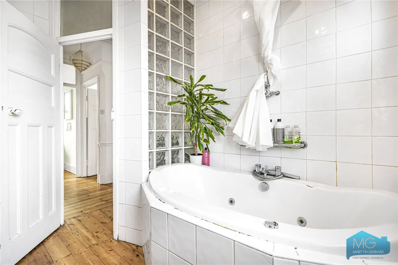 Warlters Road, Holloway, N7, photo 21