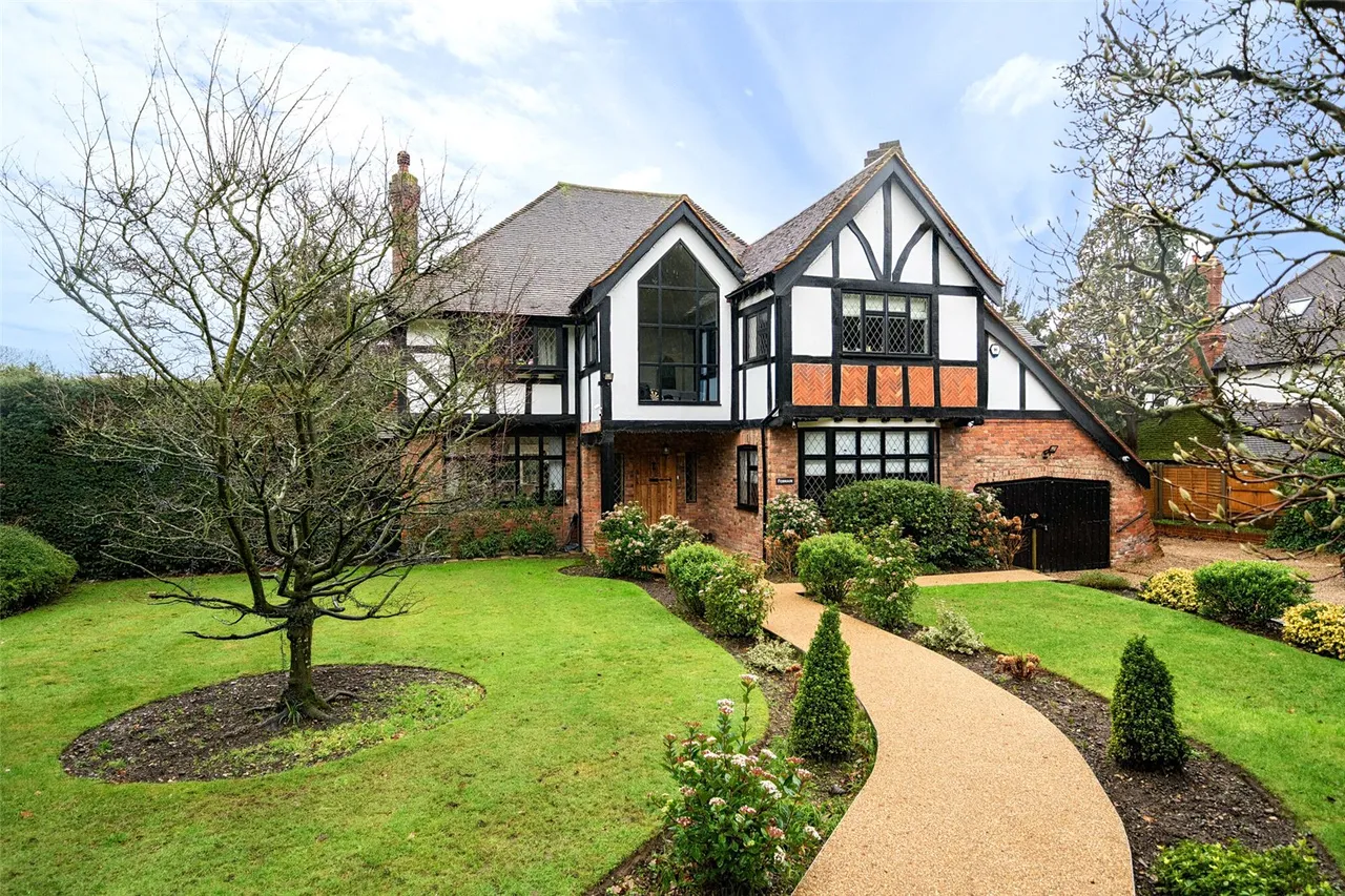 5 bed house for sale, Bickley Park Road, BR1