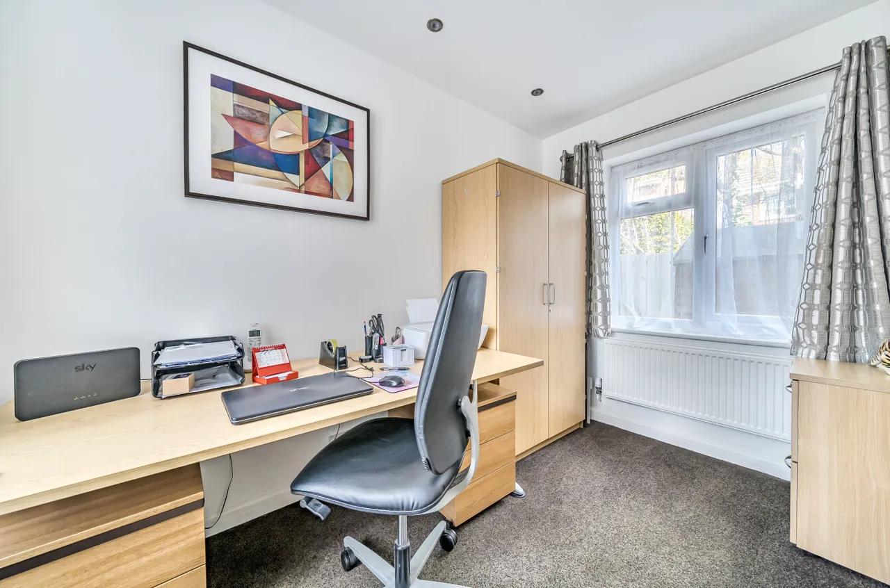 Rushall Close, Lower Earley, Reading, Berkshire, RG6 4BG, photo 13