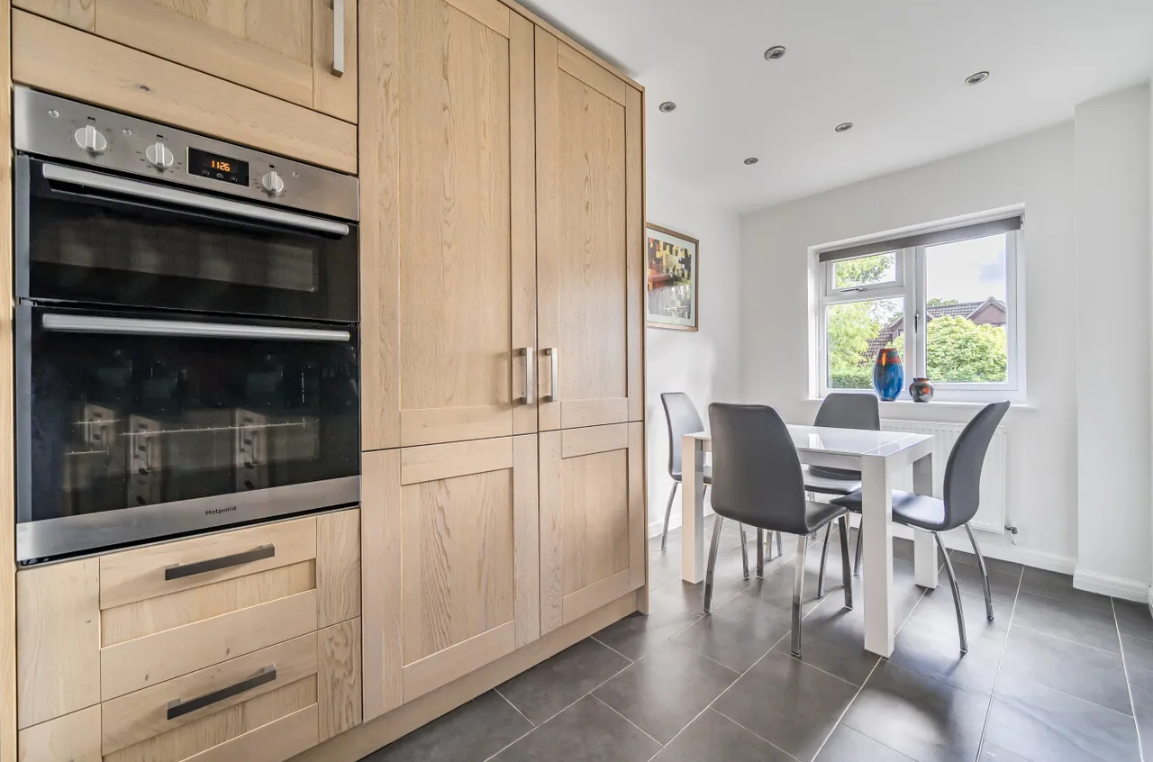 Rushall Close, Lower Earley, Reading, Berkshire, RG6 4BG, photo 11