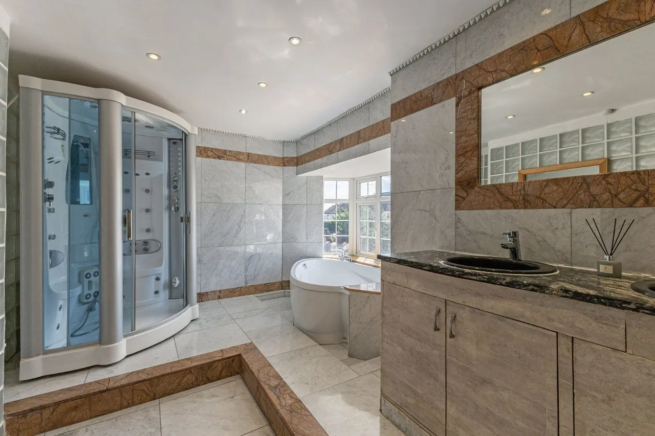 Weymouth Avenue, Mill Hill, London, NW7 3JE, photo 10