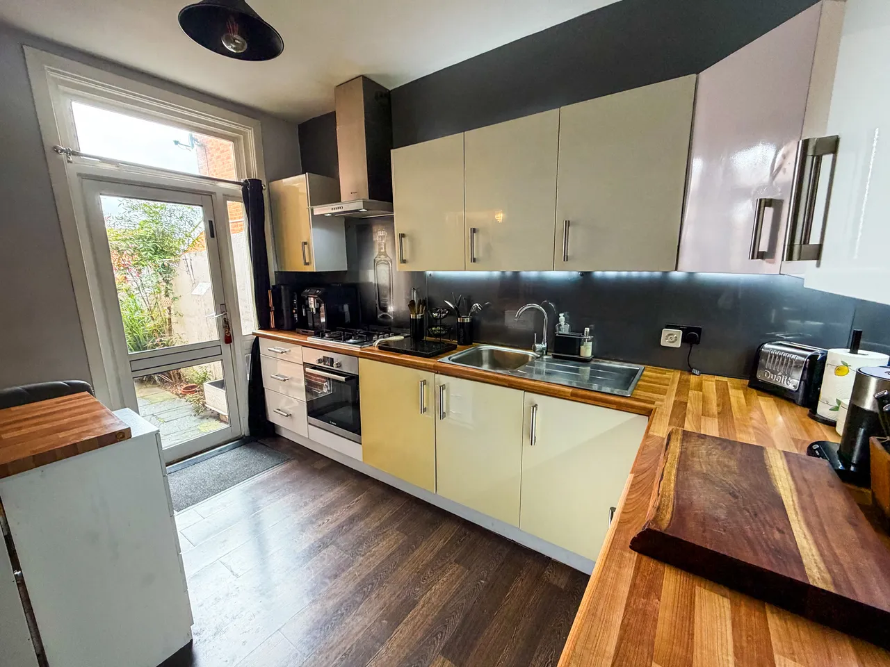 Eastworth Road, Chertsey, KT16, photo 9