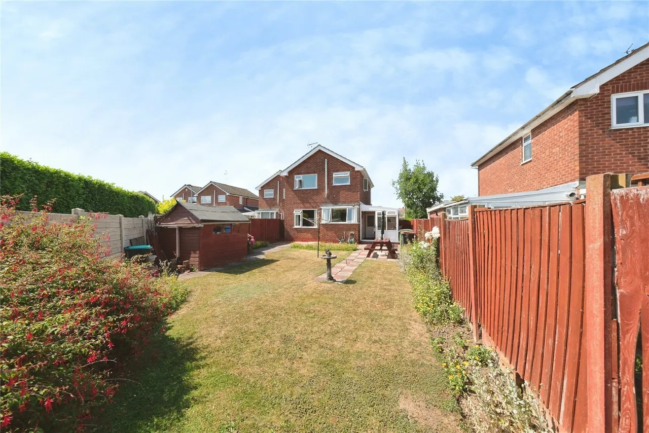 Worcester Avenue, Mansfield Woodhouse, Mansfield, Nottinghamshire, NG19, photo 8