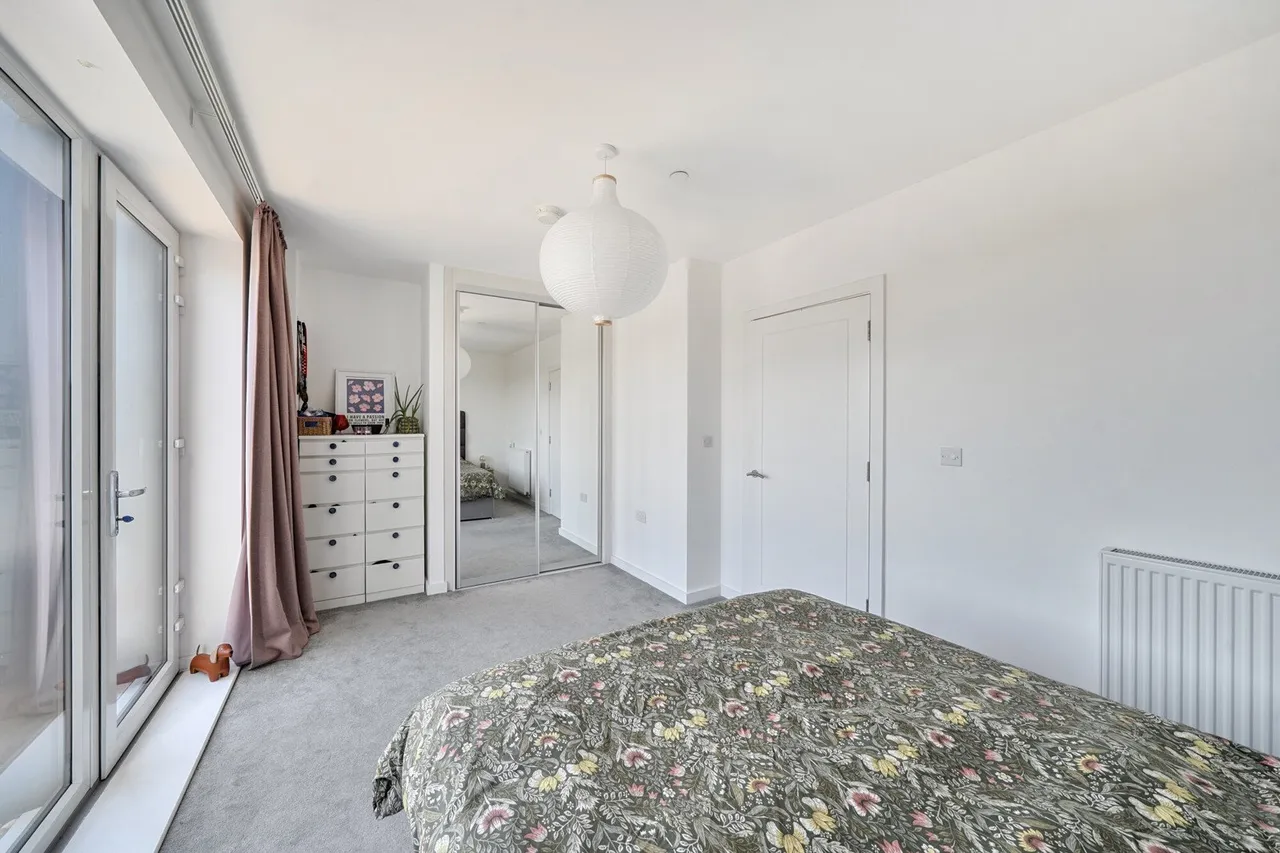 Woolwich Road, SE7, photo 16