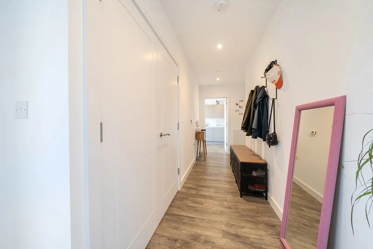 Woolwich Road, SE7, photo 31