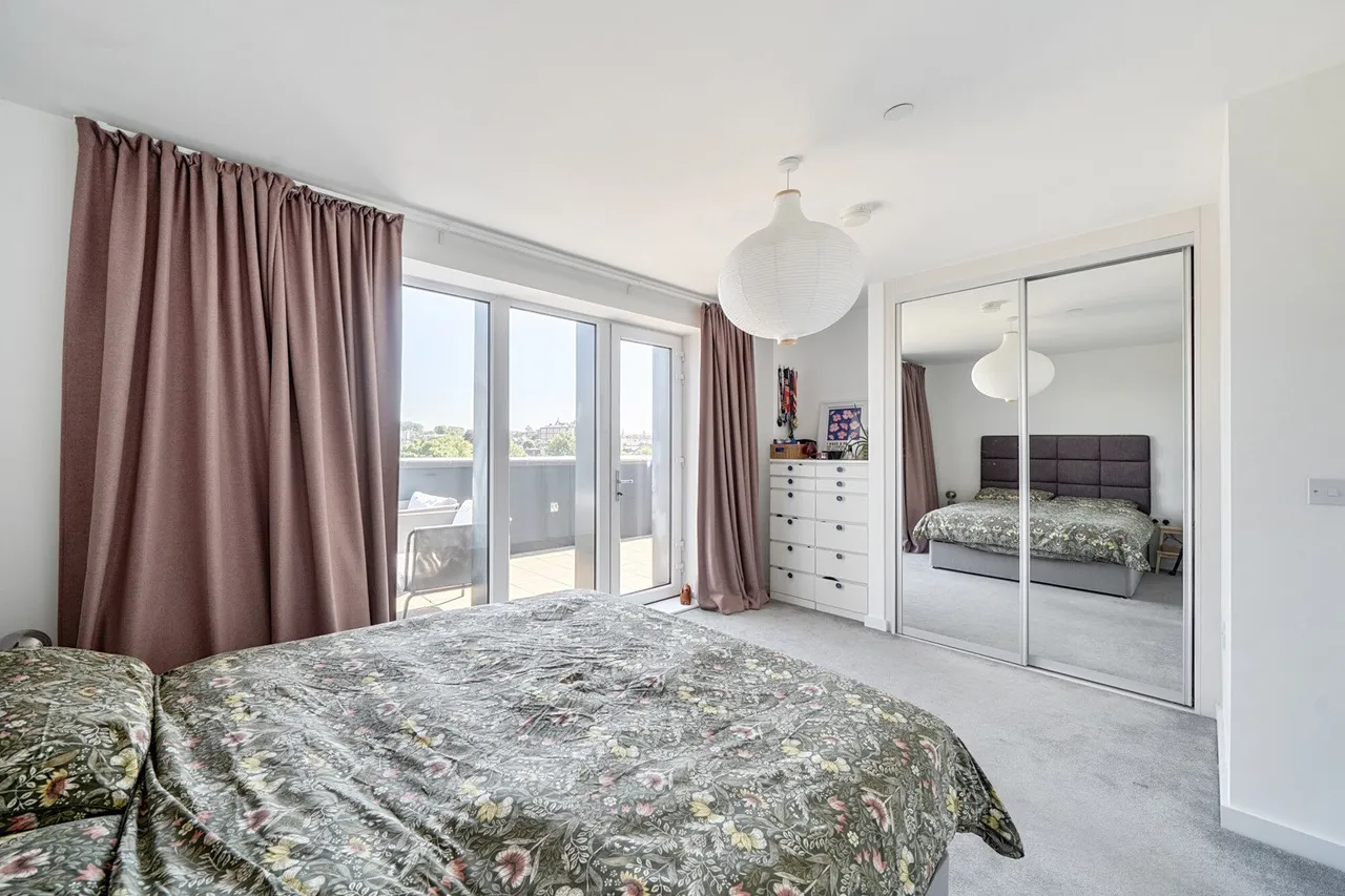 Woolwich Road, SE7, photo 15