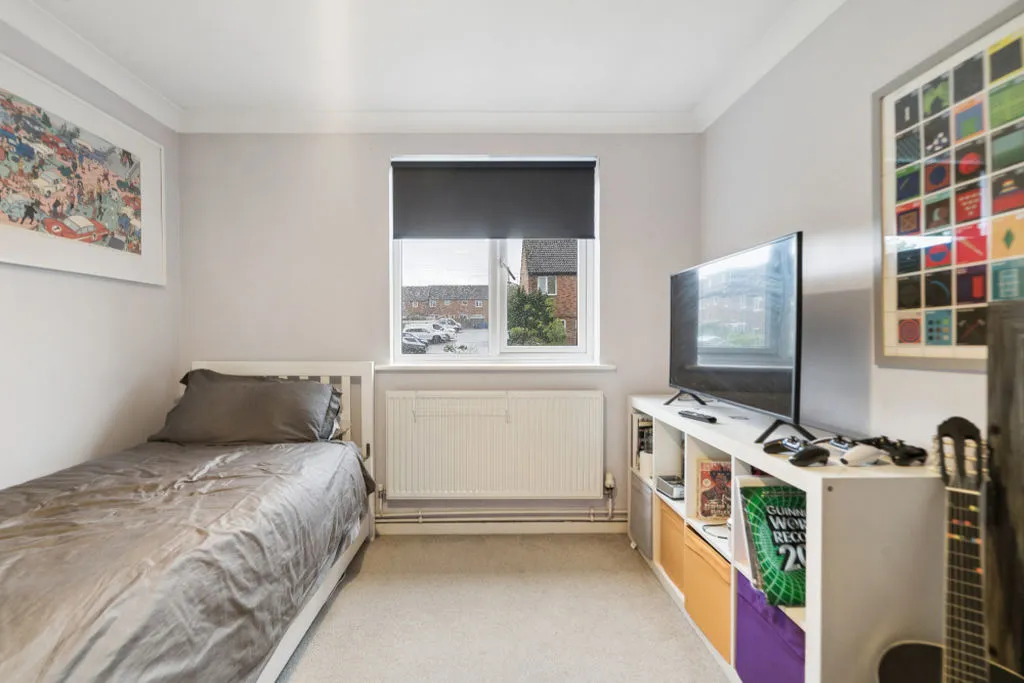 James Close, Marlow SL7 1TS, photo 9
