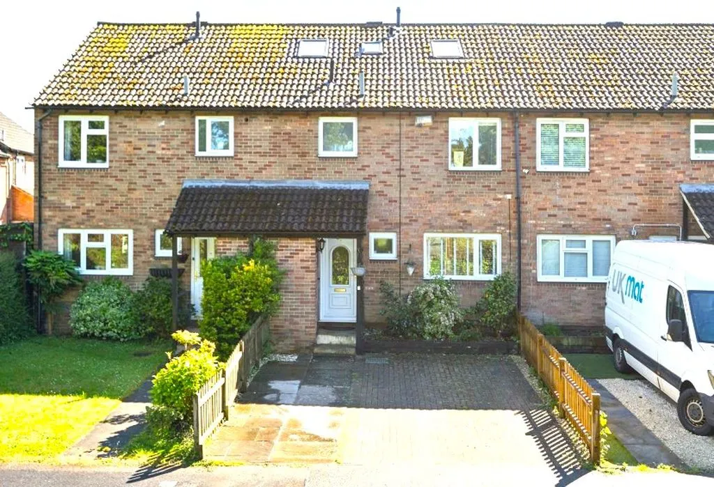 4 bed house for sale — James Close, Marlow SL7 1TS
