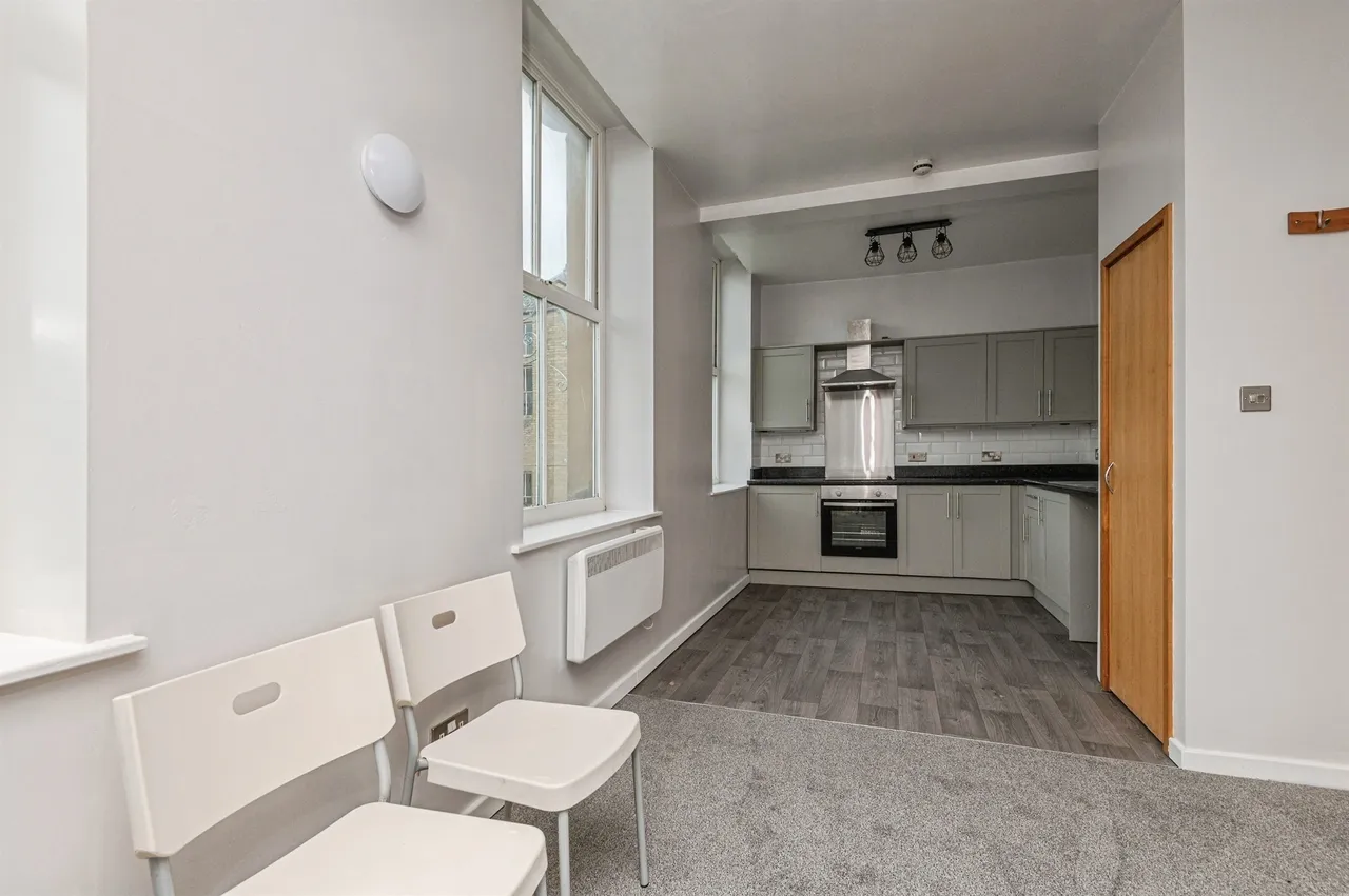 Byram Street, Huddersfield, HD1, photo 3