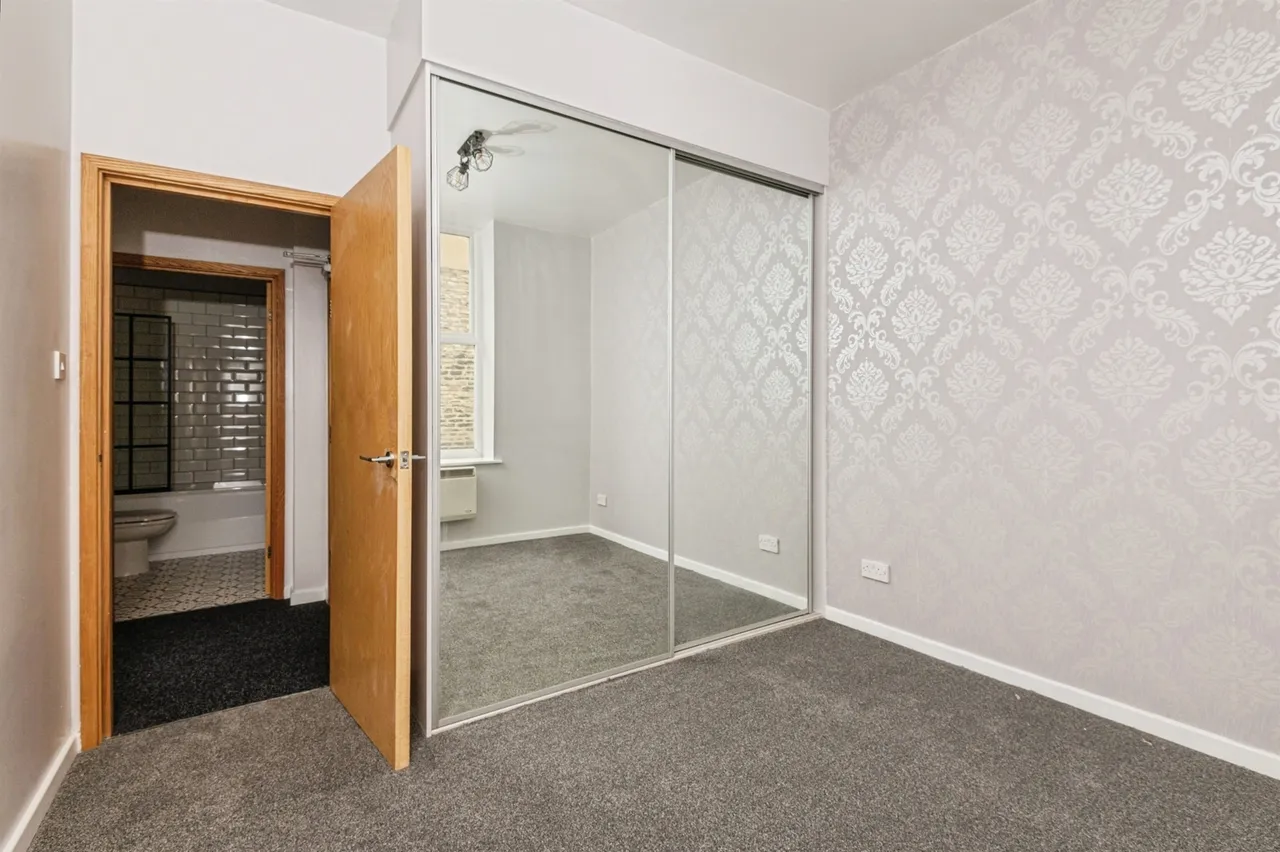 Byram Street, Huddersfield, HD1, photo 6