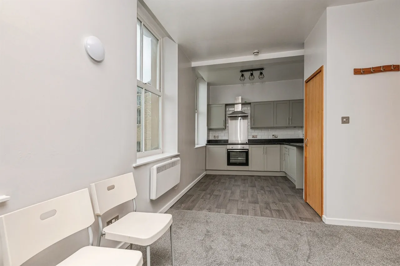 Byram Street, Huddersfield, HD1, photo 5