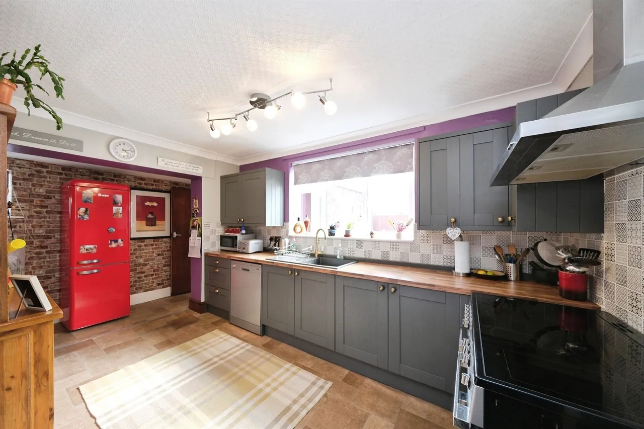 Beech Hill Drive, Mansfield, NG19, photo 9