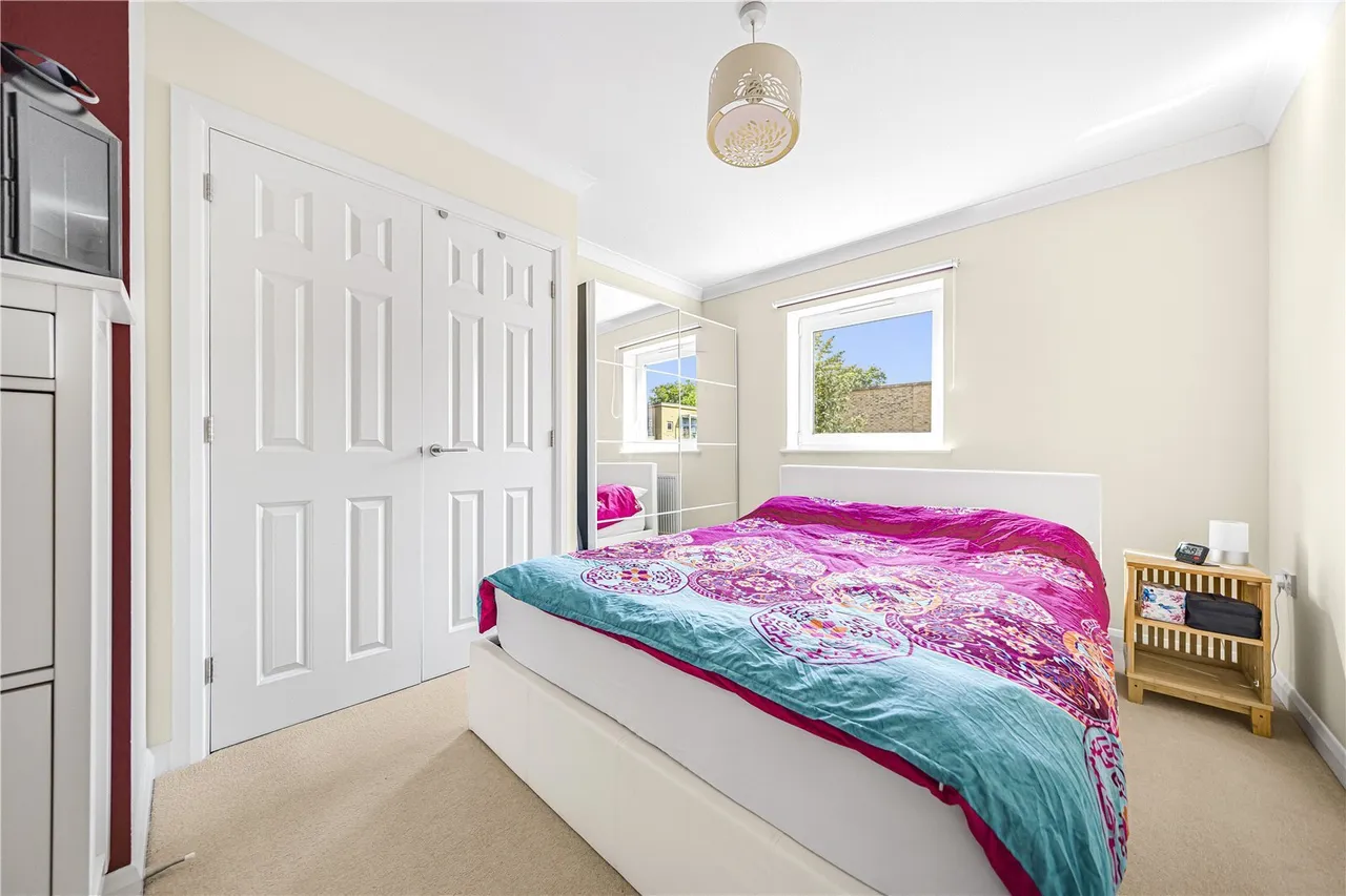 Southcott Road, Teddington, TW11, photo 7