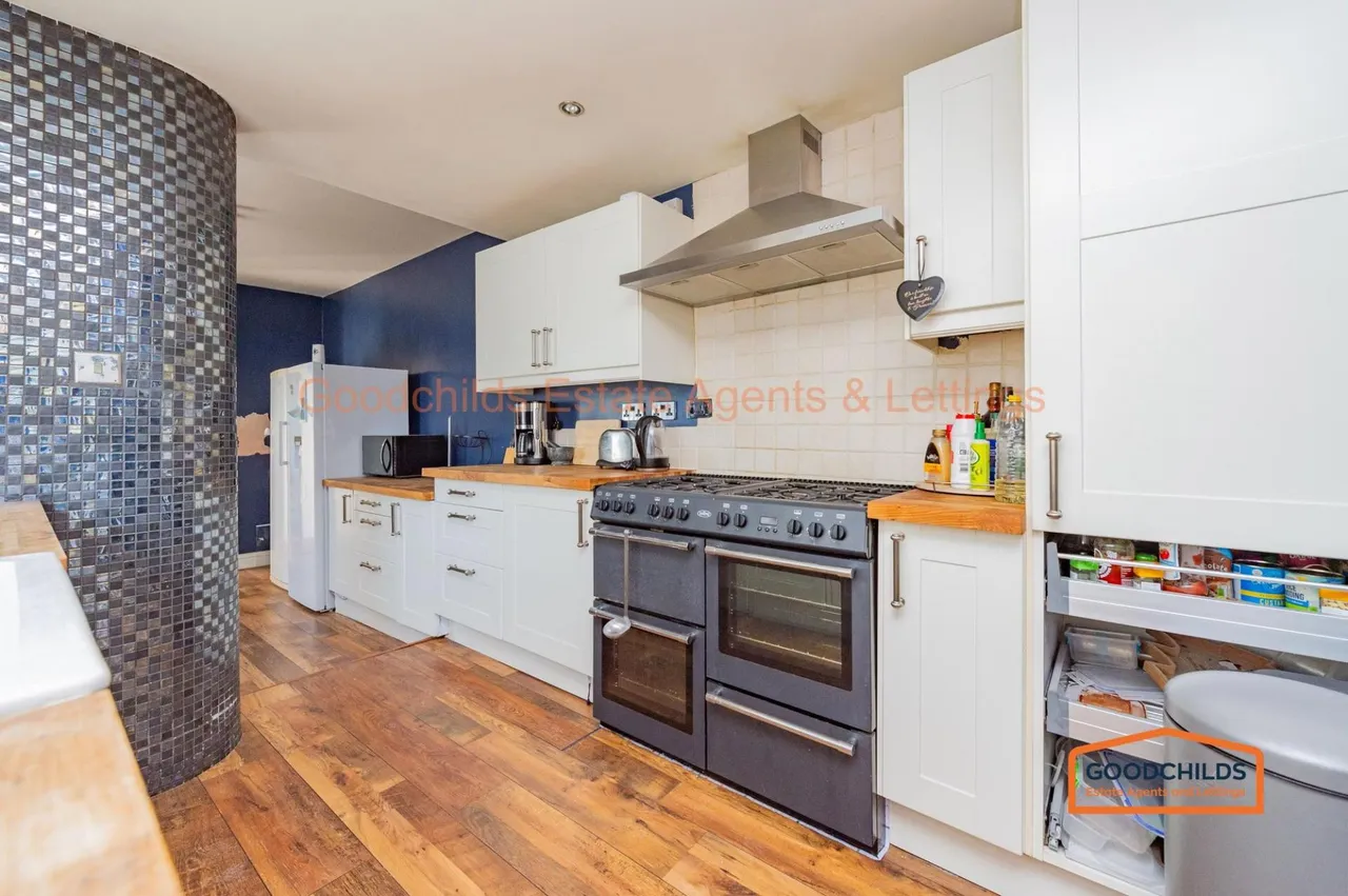Lichfield Road, Brownhills, WS8, photo 4