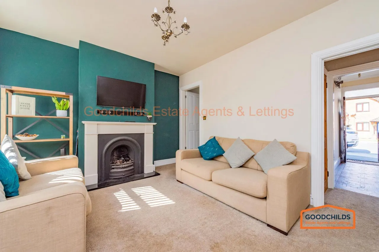 Lichfield Road, Brownhills, WS8, photo 3