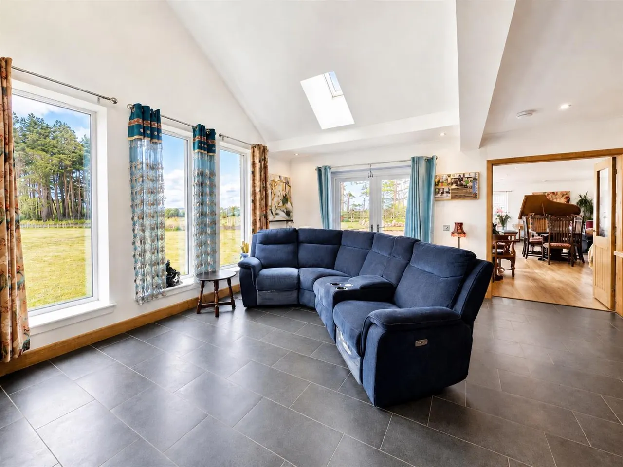 Biggar Road, Carnwath, Lanark, ML11 8JT, photo 2