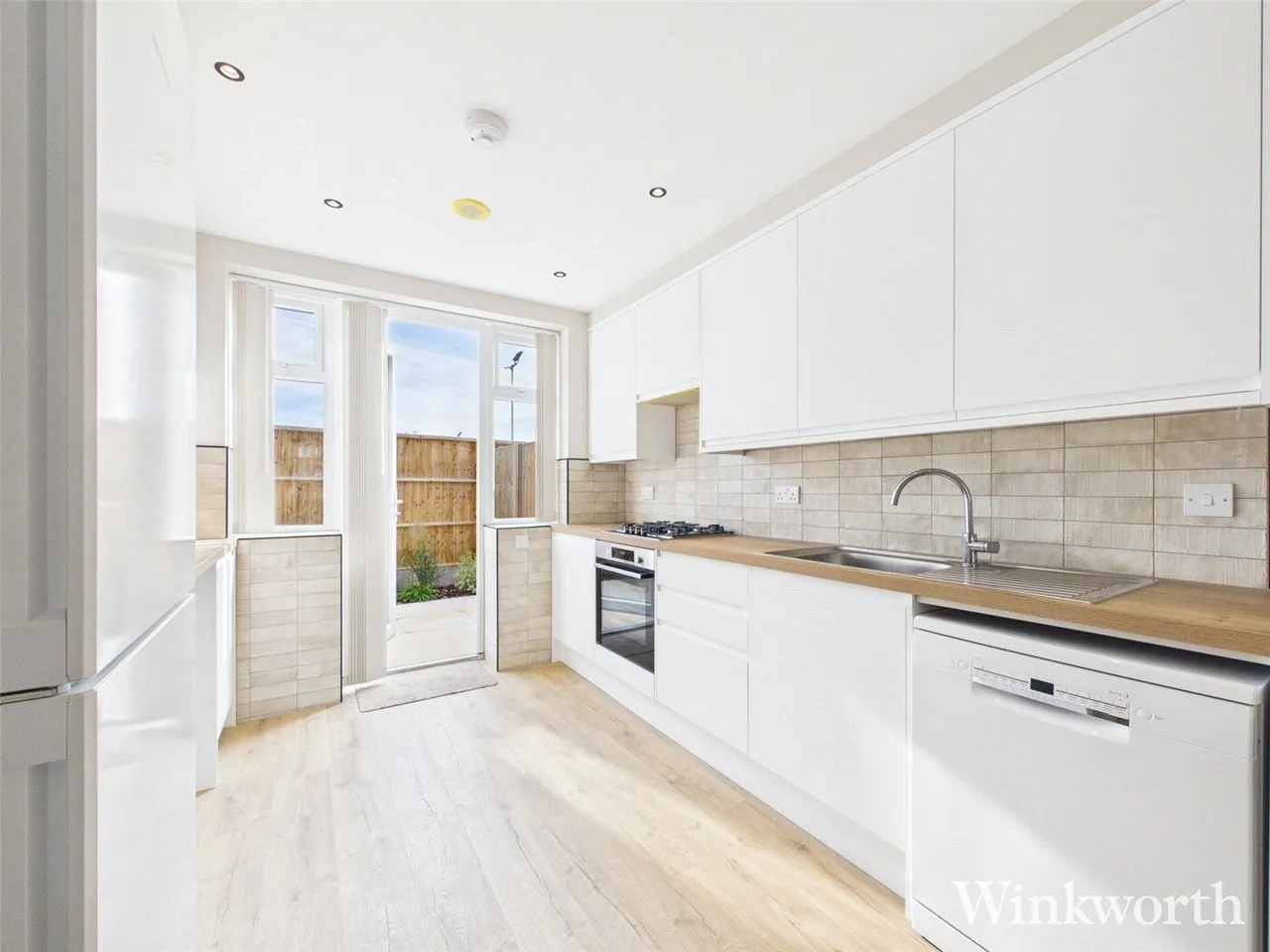 Lowfield Road, London, W3, photo 2