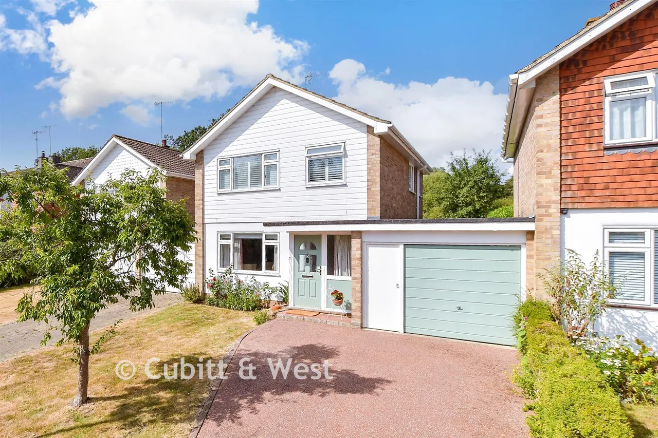 3 bed house for sale, Northdowns, Cranleigh, GU6