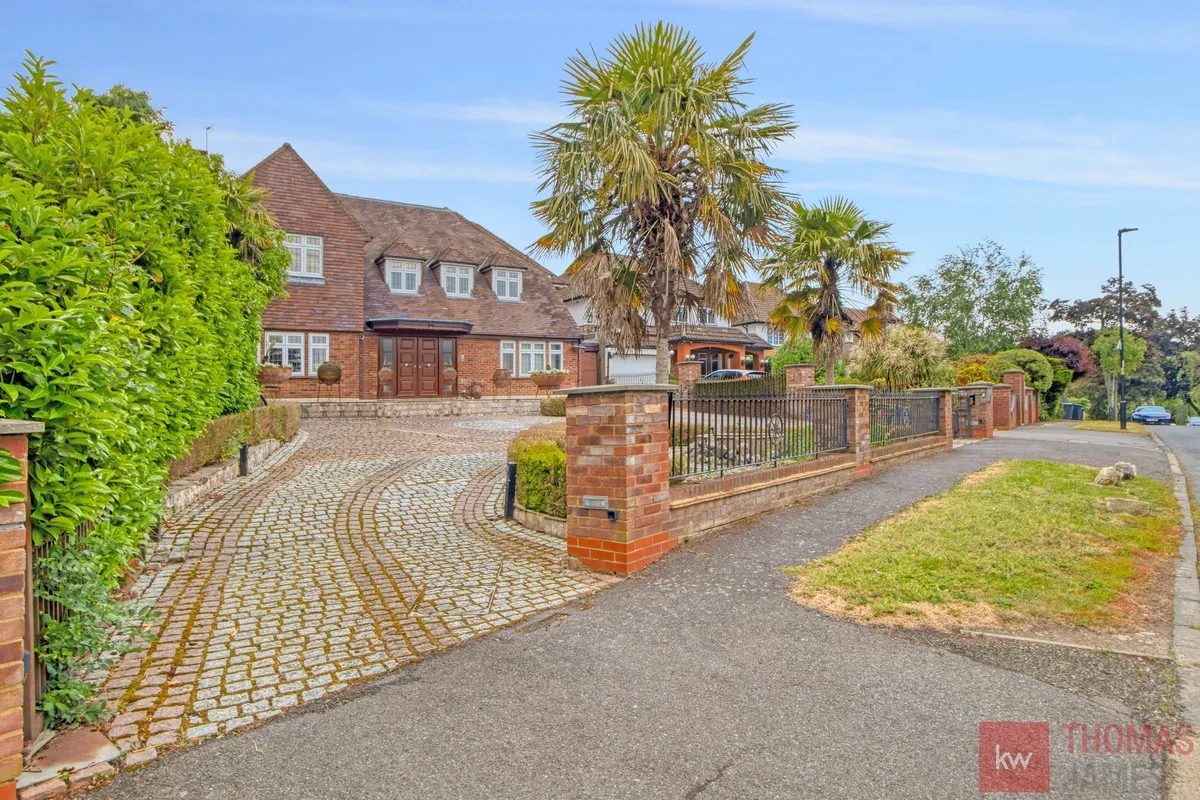 Greenbrook Avenue, Barnet, EN4, photo 27
