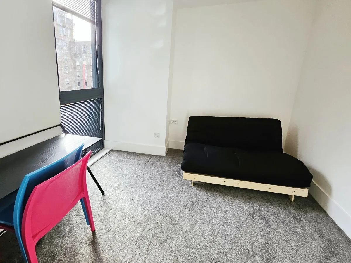 15 Burton Place, Manchester, M15 4LR, photo 9