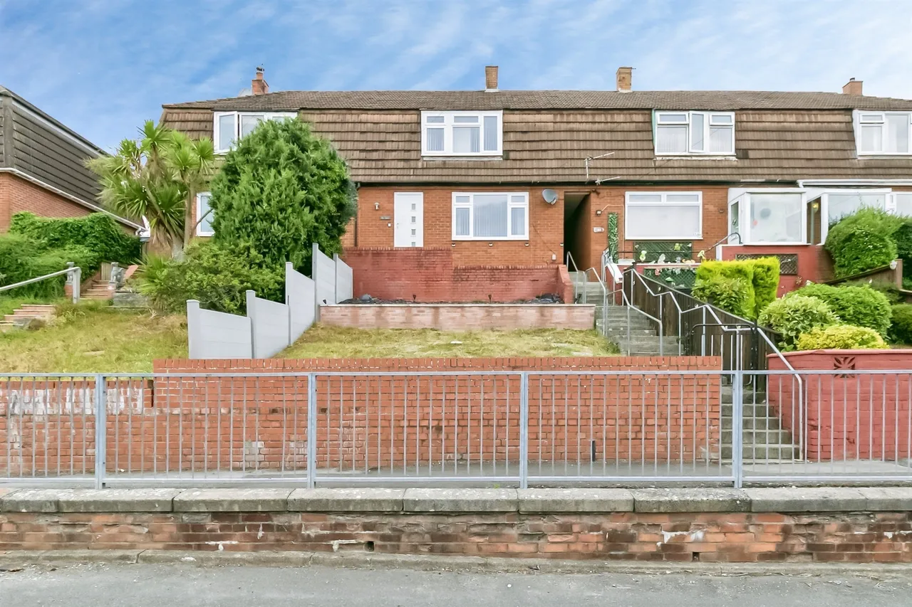 3 bed house for sale, Walker Road, Barry, CF62