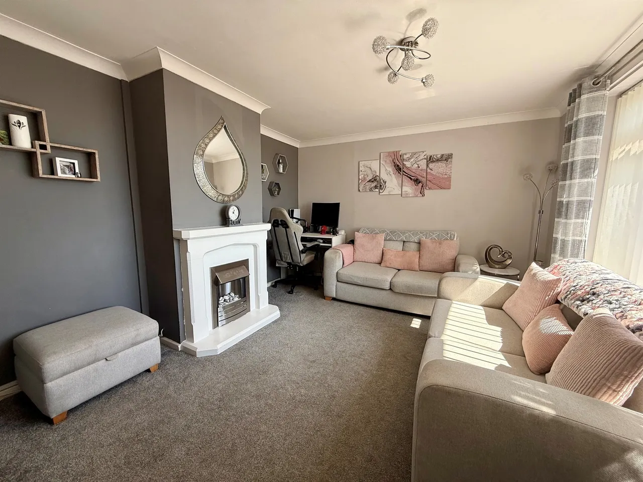 Walker Road, Barry, CF62, photo 2